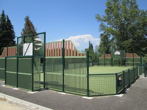 Les avantages d’un terrain multisport pour sa commune